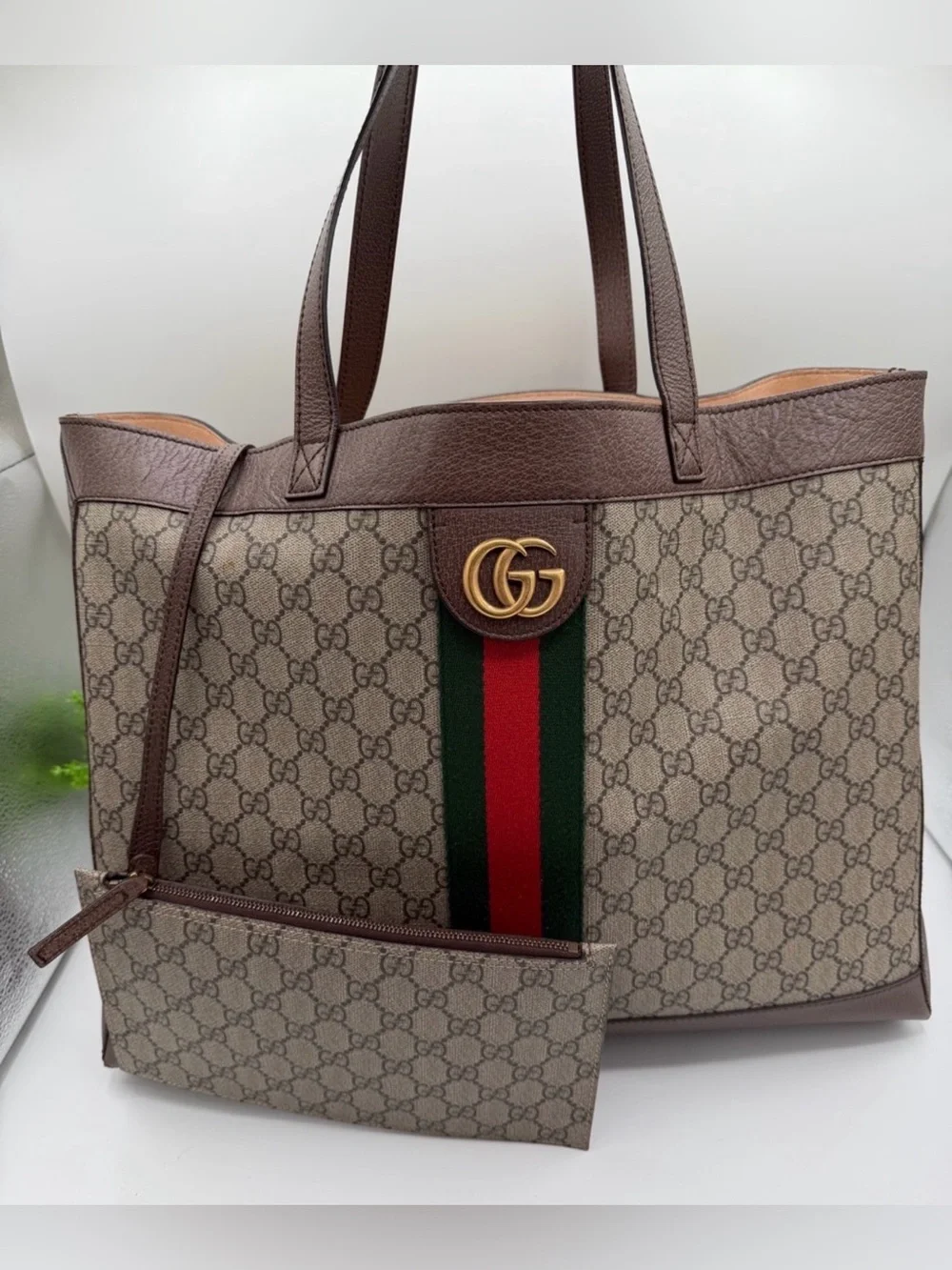 Gucci Ophidia GG Supreme Tote EUC w/ Pouch